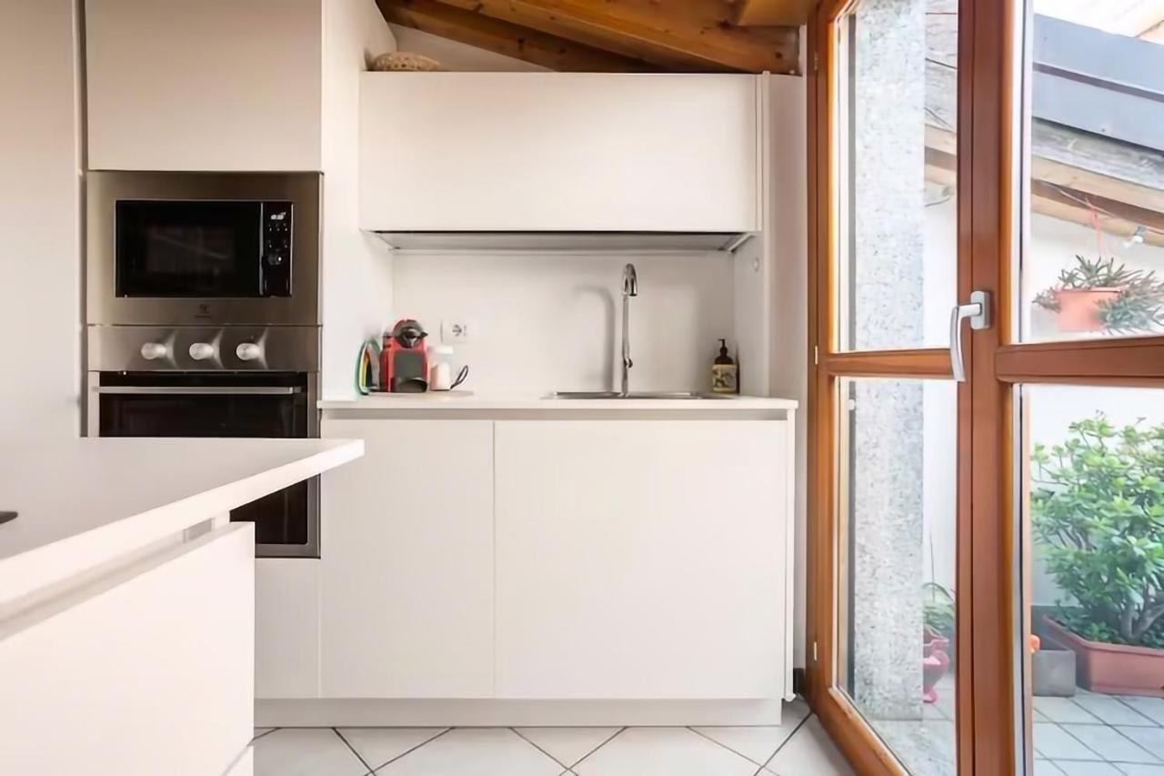 Apartamento Le Domus Milano_Attic With Terrace Exterior foto