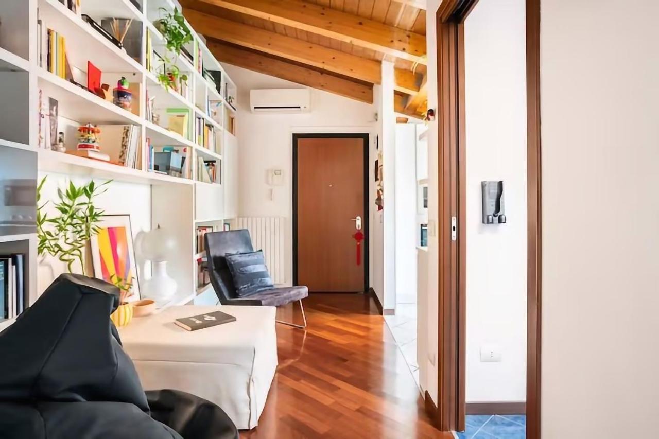 Apartamento Le Domus Milano_Attic With Terrace Exterior foto